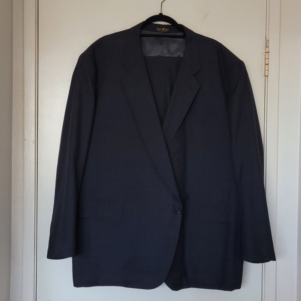 Men's Navy Blue Pinstripe 2-Piece Suit